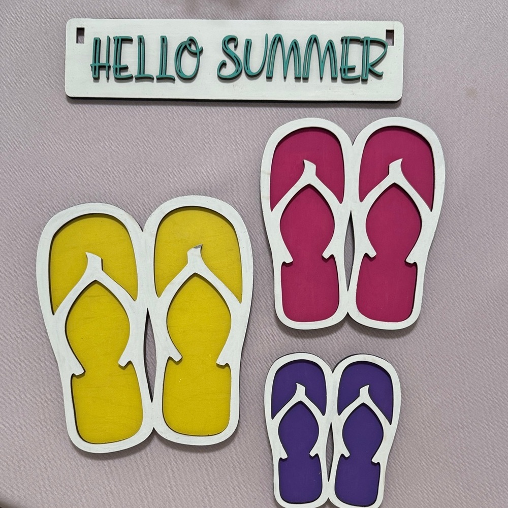 Colorful Flip Flop Wood Decor